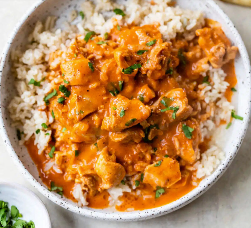 Image of butter chicken on rice