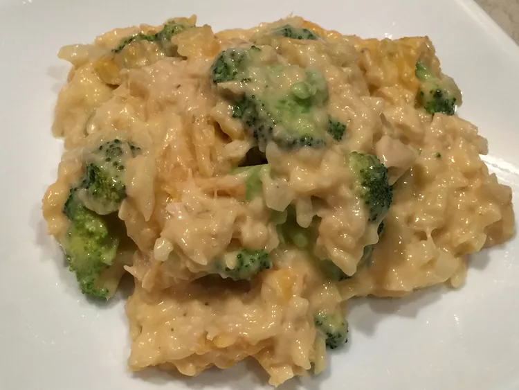 image3 of chicken and broccoli rice casserole