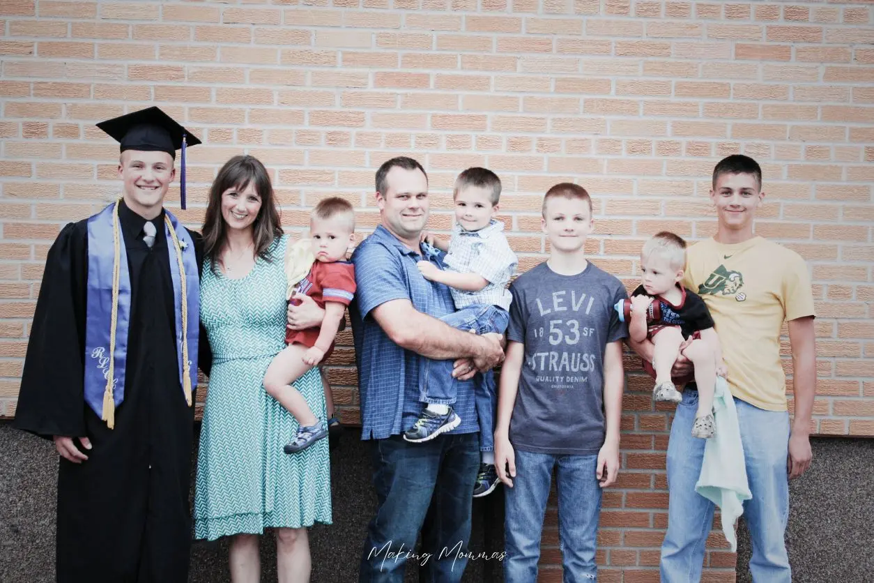 image of a large family on graduation day